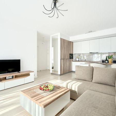 Apartamentyprzymorzu Strzelecka 33 Z Parkingiem Kolobrzeg Ngoại thất bức ảnh